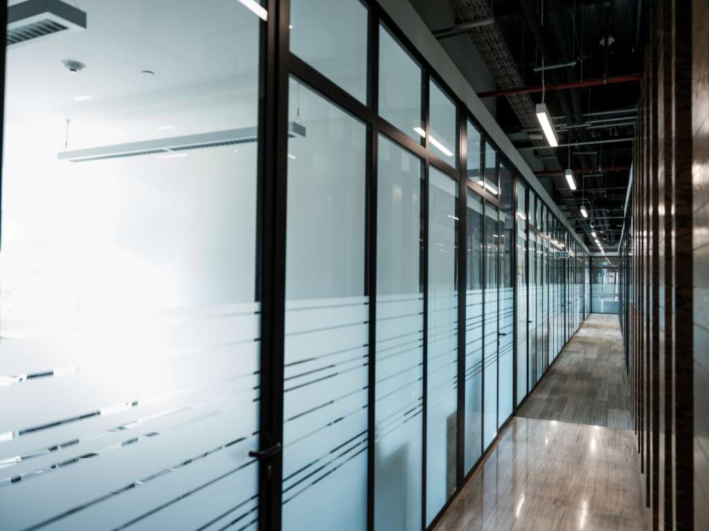 זכוכית טריפלקס